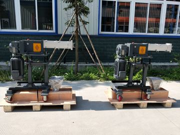 Máy đùn trục vít đôi- Máy đùn cấp liệu bên