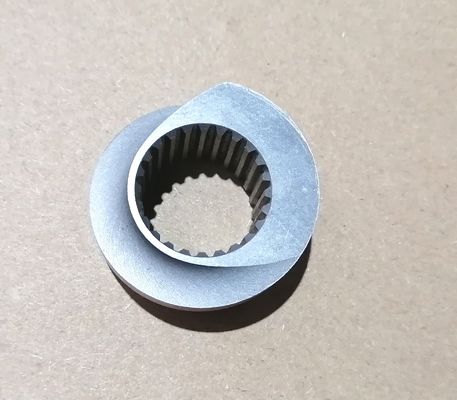 Linh kiện đùn trục vít đôi tôi chân không với hiệu suất độ cứng tối ưu HRC58-62