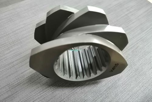 Macross 46 Pelletizer Screw Segments cho công ty hóa dầu