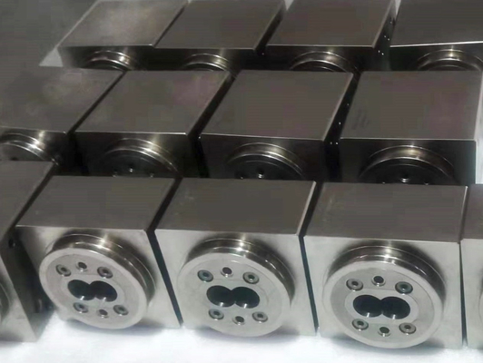 Phân khúc máy móc nhựa Hợp kim lưỡng kim Tấm PE PP PVC Thùng vật nuôi Thành phần