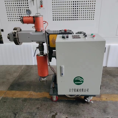 Capacity 5.5KW/7.5KW 600rpm Feeders bên hợp kim thép cho công nghiệp kỹ thuật nhựa