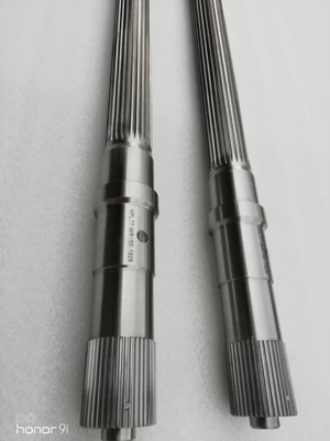 Trục Spline Involute Trục cán nguội Phụ tùng thay thế cho máy tạo viên trong hóa dầu