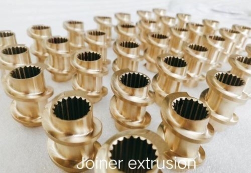 Xe buýt trộn và nấu chảy các yếu tố vít Extruder Chiếc máy phụ tùng bởi Joiner