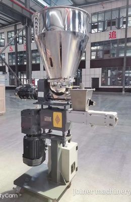 Thức ăn cho thú cưng căng phồng Bộ nạp phụ Cwj58 có thùng chính cho máy đùn trục vít đôi