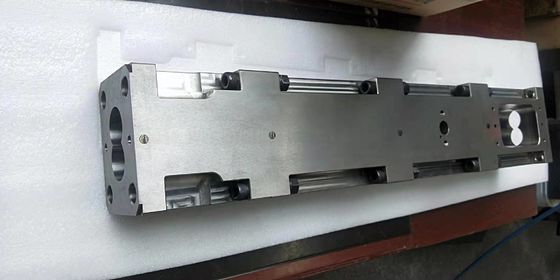 CWJ35 Side Feeder Trục thùng trục vít với chân không dập tắt Công suất cao