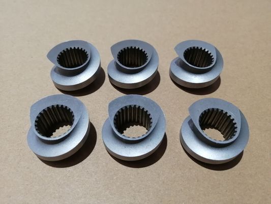 Linh kiện đùn trục vít đôi tôi chân không với hiệu suất độ cứng tối ưu HRC58-62