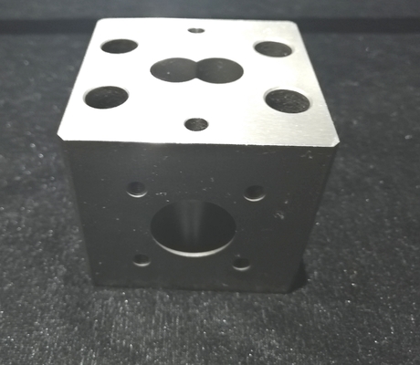 Máy kiểm tra Máy đùn thùng Máy chính xác vuông tích hợp Máy CNC