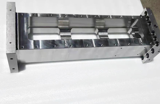 CNC Machining Twin Screw Extruder Barrels cho ngành công nghiệp kỹ thuật nhựa